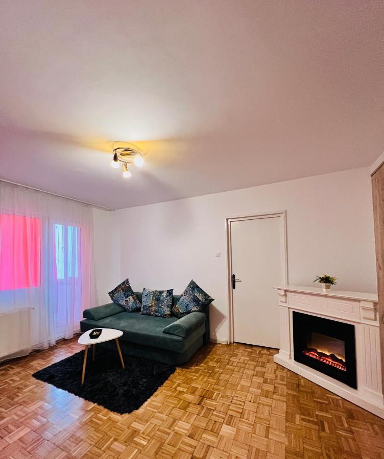 House24 Gari Apartment Brasov Exterior photo